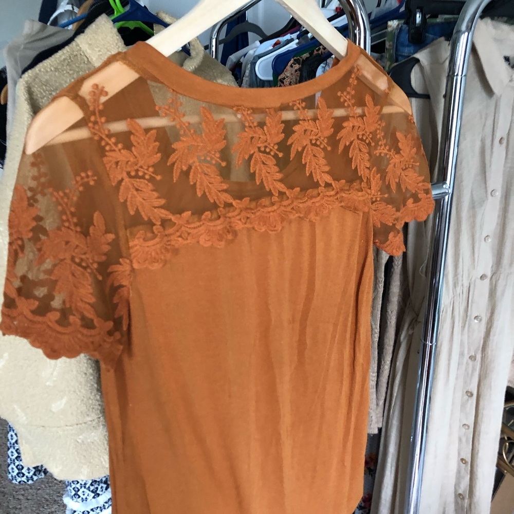 Blouse - Picture 2 of 2